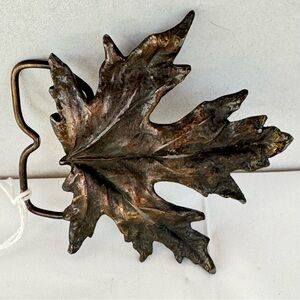 Bergamot Brass Works 1974 Bronze Maple Leaf Collectors Belt Buckle Gift Ready